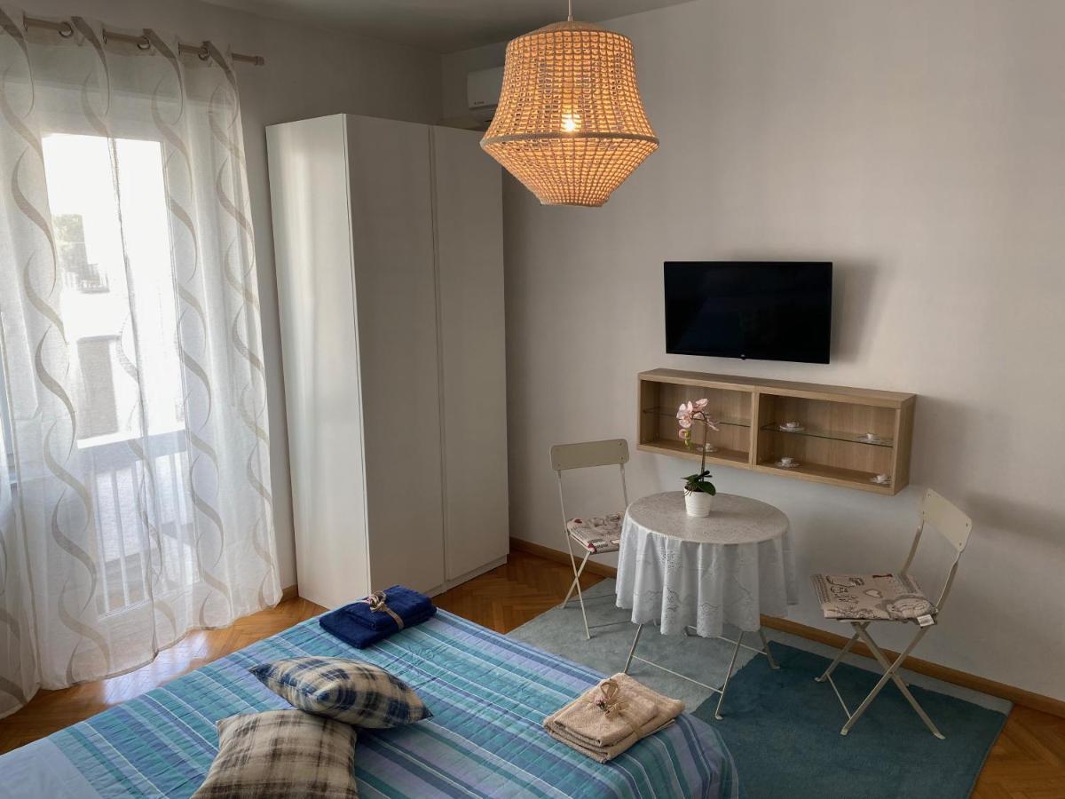 Bella Ariston Apartment Merano Bagian luar foto